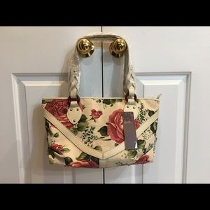 Stone Mountain Shoulder Bag